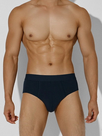 картинка Мужские трусы-плавки темно-синего цвета от магазина мужской одежды Mark Formelle