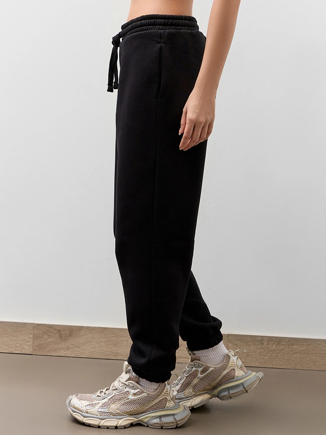 Теплые брюки женские черные с начесом - 5