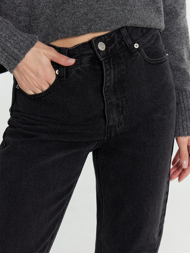 Брюки женские джинсовые черные - 7