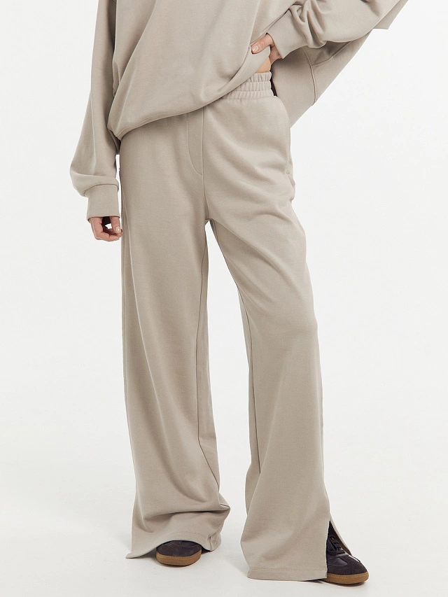 Брюки женские в кофейно-коричневом цвете - 2