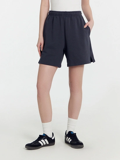 картинка Шорты женские графитово-серые от магазина стильной одежды Mark Formelle