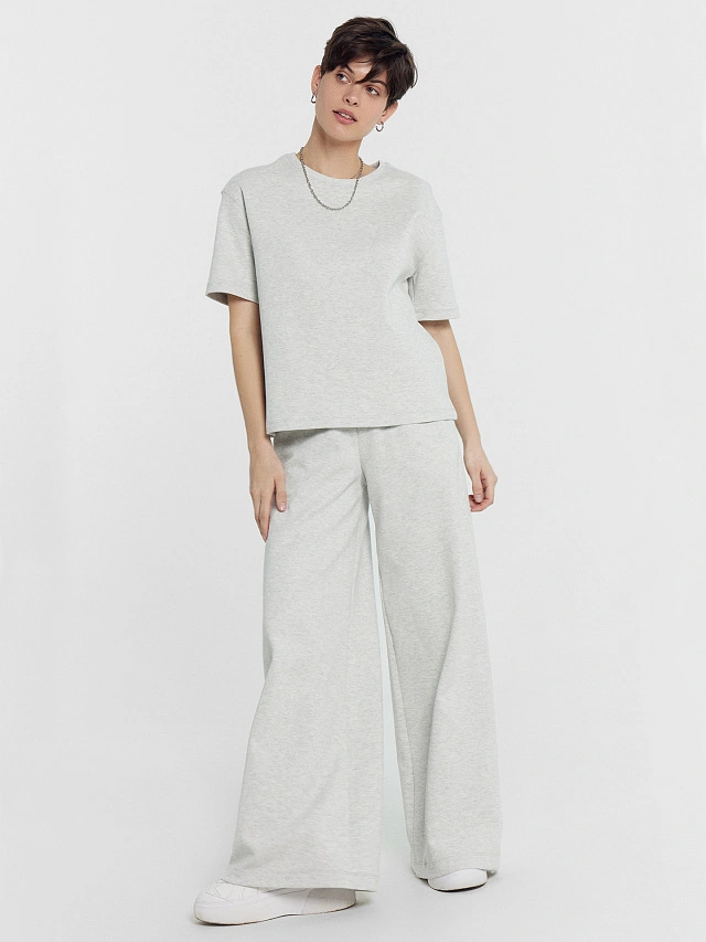 Комплект женский (джемпер, брюки) в сером цвете - 6