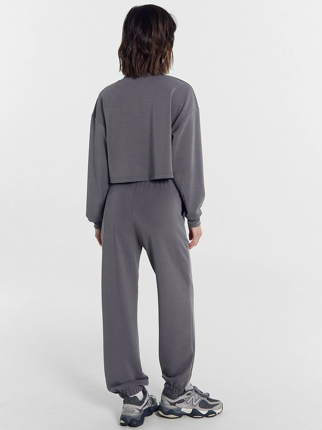 Комплект женский (джемпер, брюки) в сером цвете - 2