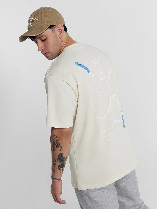 Футболка мужская бежевая с печатью - 6