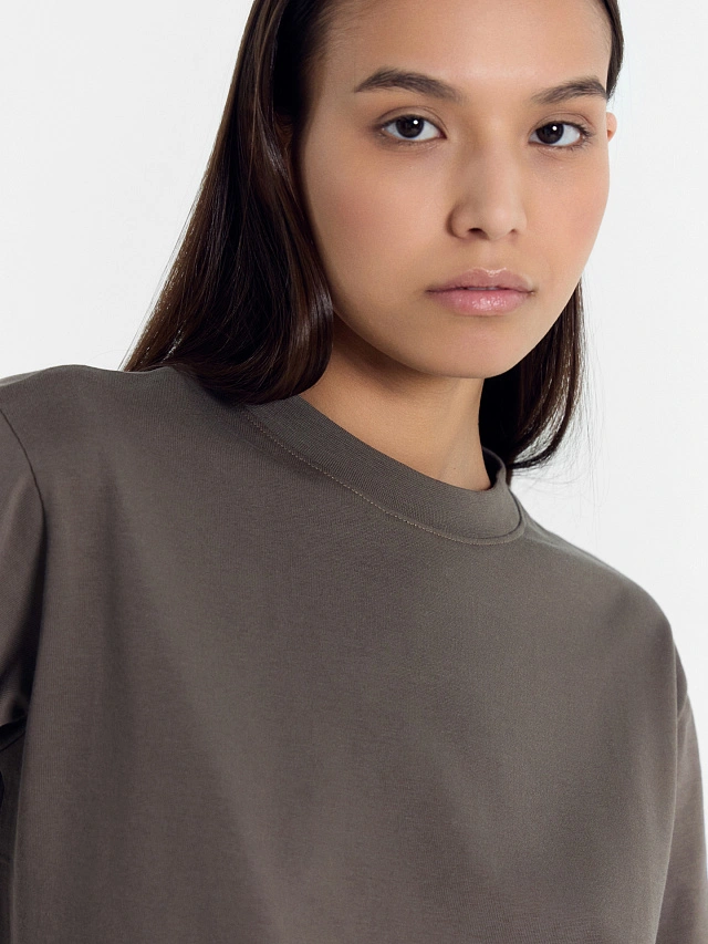 Футболка женская в сером цвете - 4