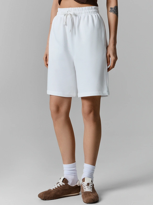 Шорты женские в белом цвете - 3