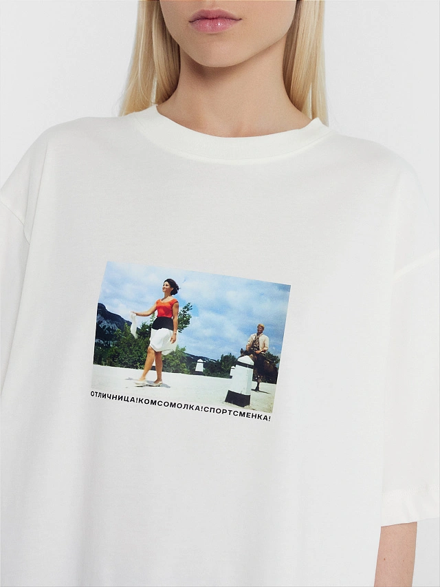 Футболка женская светло-молочная Mark Formelle x Мосфильм - 5