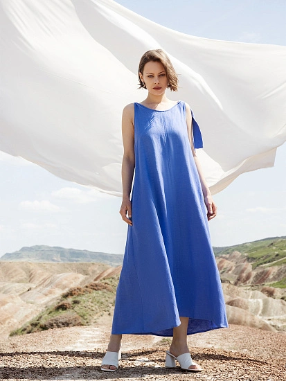 картинка Сарафан женский в синем цвете  от магазина стильной одежды Mark Formelle
