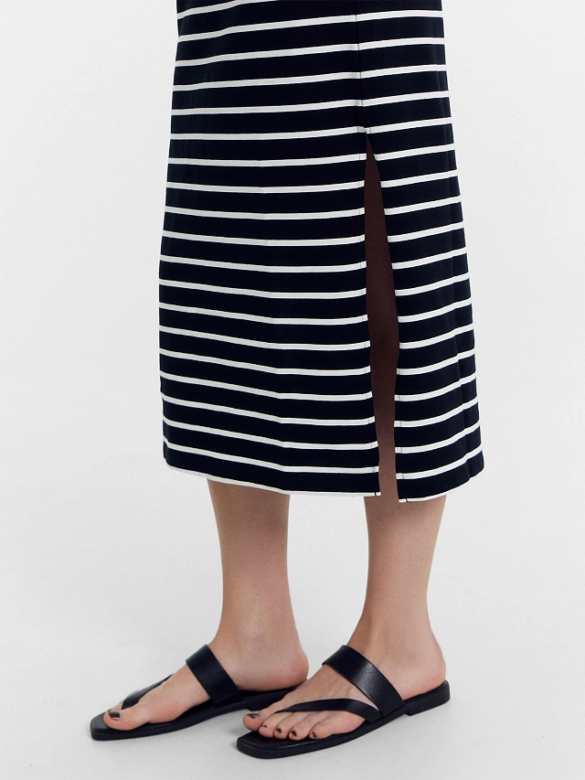 Платье женское в черно-белую полоску - 5