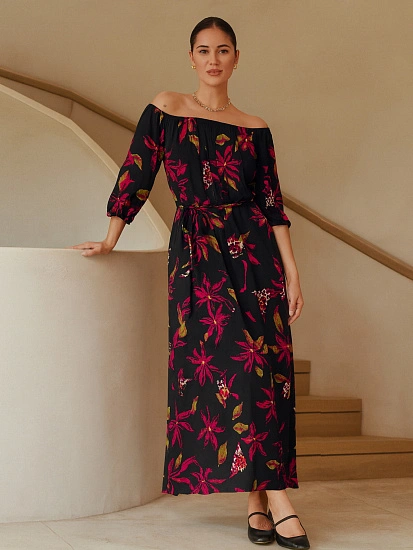 картинка Платье женское черное с бабочками  от магазина стильной одежды Mark Formelle