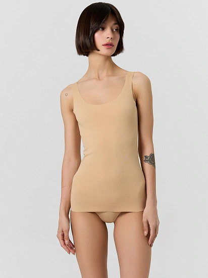 картинка Топ женский бежевый от магазина стильной одежды Mark Formelle