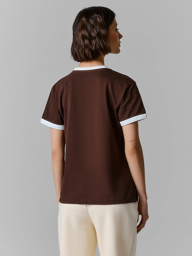 Футболка женская коричневая полуприлегающего силуэта - 3