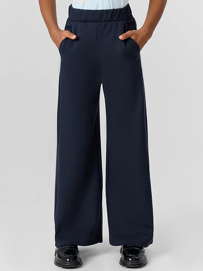 картинка Брюки для девочек в синем цвете  от известного бренда одежды для девочек Mark Formelle