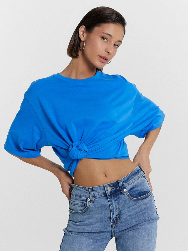 Футболка женская в ярко-голубом оттенке - 5