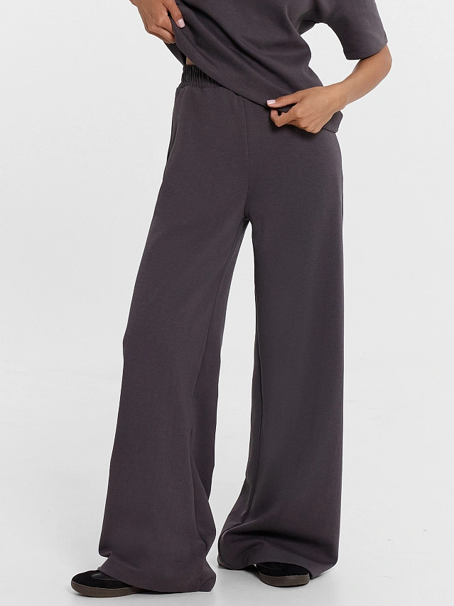 Комплект женский (джемпер, брюки) в сером цвете - 3