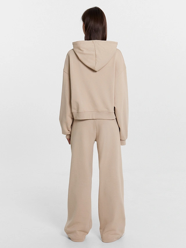 Комплект женский (худи, брюки) пыльно-бежевый с печатью - 2