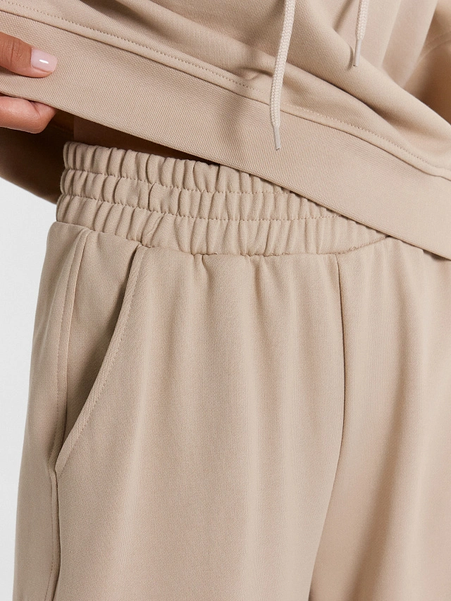 Комплект женский (худи, брюки) пыльно-бежевый с печатью - 6