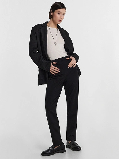 картинка Брюки женские в черном цвете  от магазина стильной одежды Mark Formelle