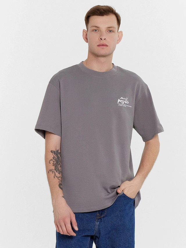 Футболка мужская в сером оттенке с печатью - 6