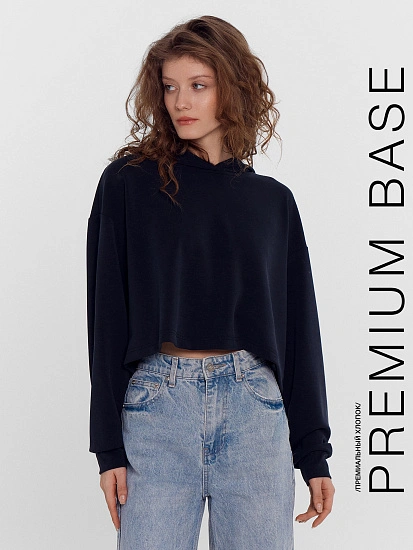 картинка Худи женское черное от магазина стильной одежды Mark Formelle