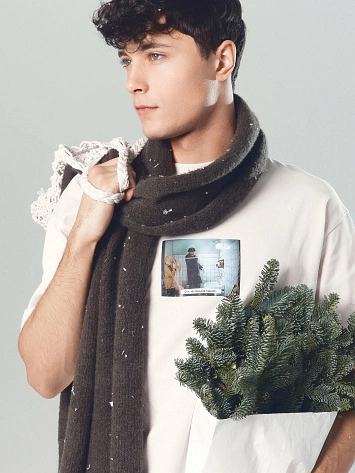 Футболка мужская кремовая с принтом "ирония судьбы, или с легким паром!"