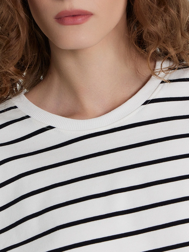Лонгслив женский в полоску - 4