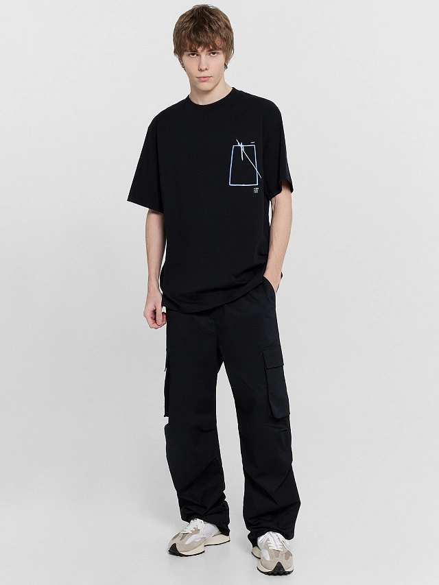 Футболка мужская черная с принтом - 4