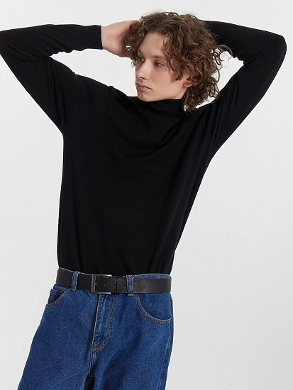 картинка Свитер мужской темно-серый  от магазина мужской одежды Mark Formelle