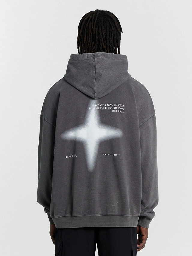 Худи мужское серое с принтом на спинке - 4