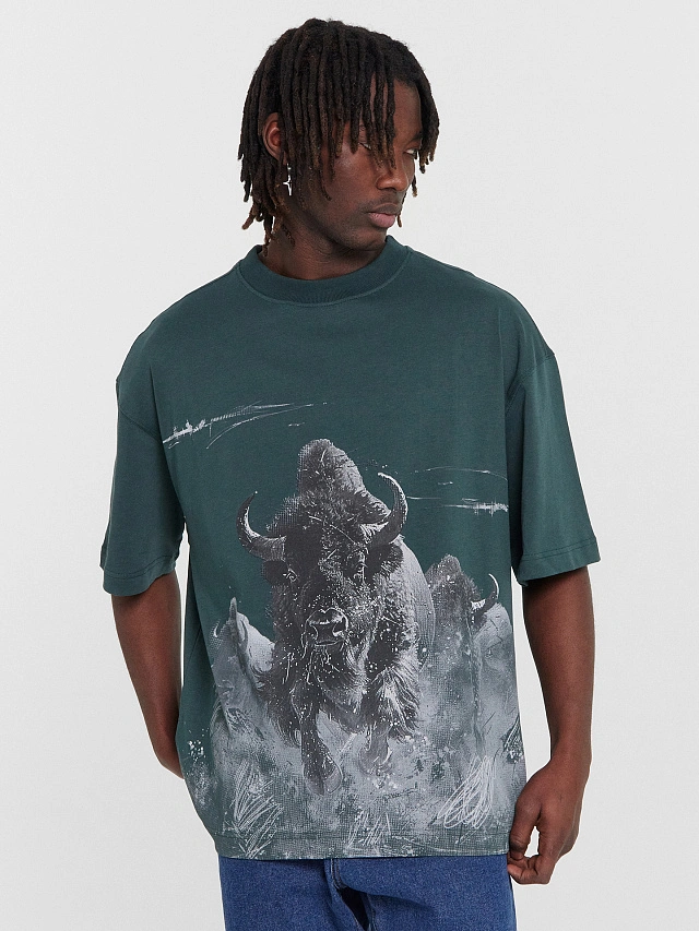 Футболка мужская зеленая с принтом "Зубр" - 7