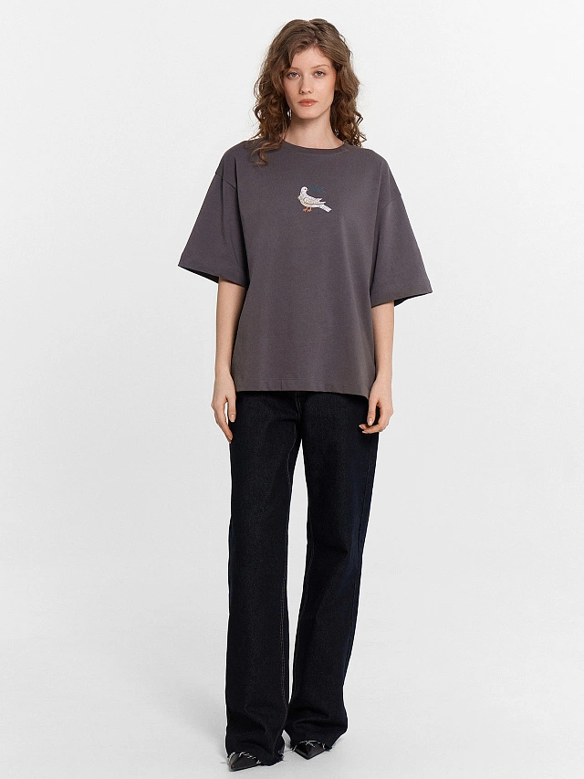 Футболка женская серая с принтом - 4