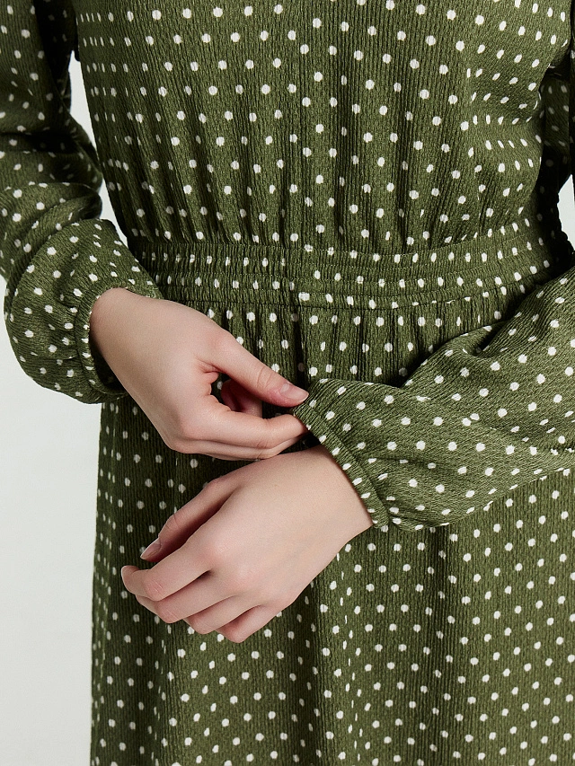 Платье женское зеленое в горошек - 6
