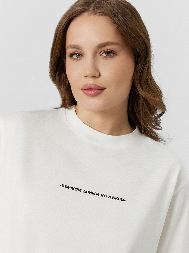 Футболка женская оверсайз белая с надписью "птичкам деньги не нужны" - 4