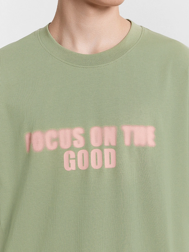 Футболка мужская хаки "focus on the good" - 4