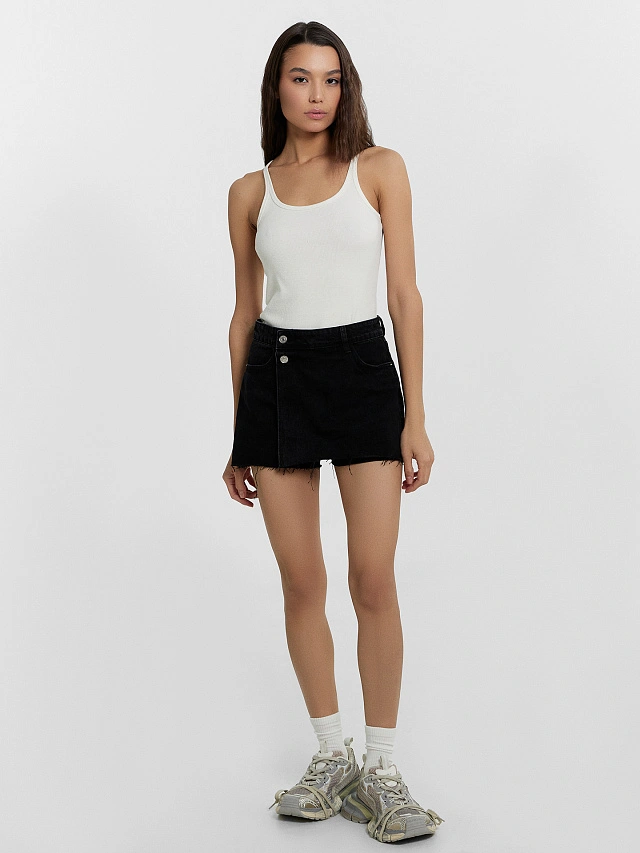 Шорты-юбка женские джинсовые черные - 4