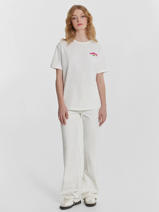 Футболка женская белая с принтом "Кинотеатр октябрь" - 5