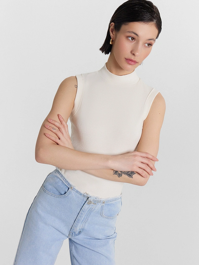 Топ женский кремовый в рубчик - 6