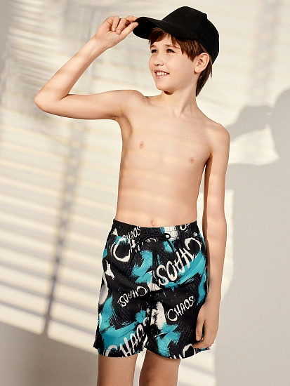 картинка Плавательные шорты для мальчиков с принтом  от магазина одежды для мальчиков от бренда Mark Formelle