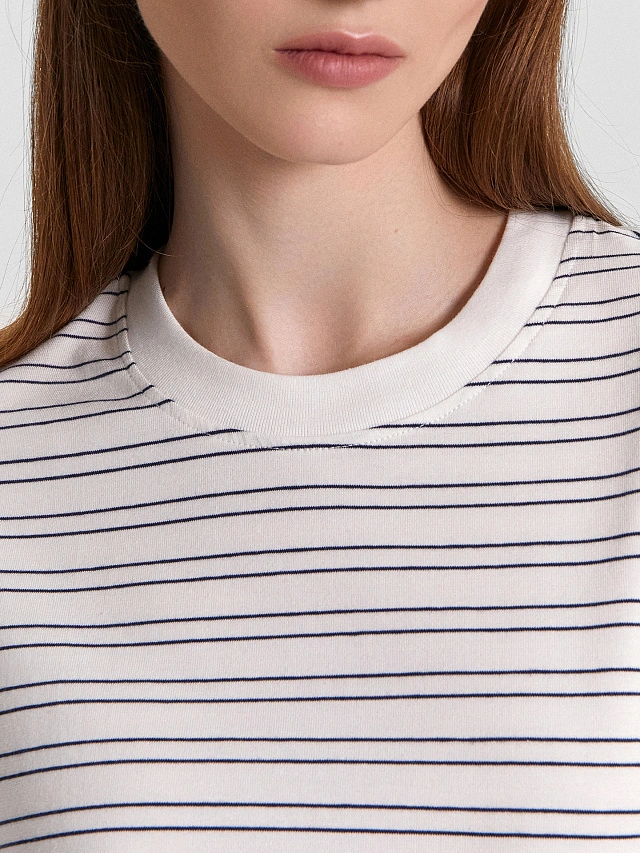 Футболка женская в полоску - 4