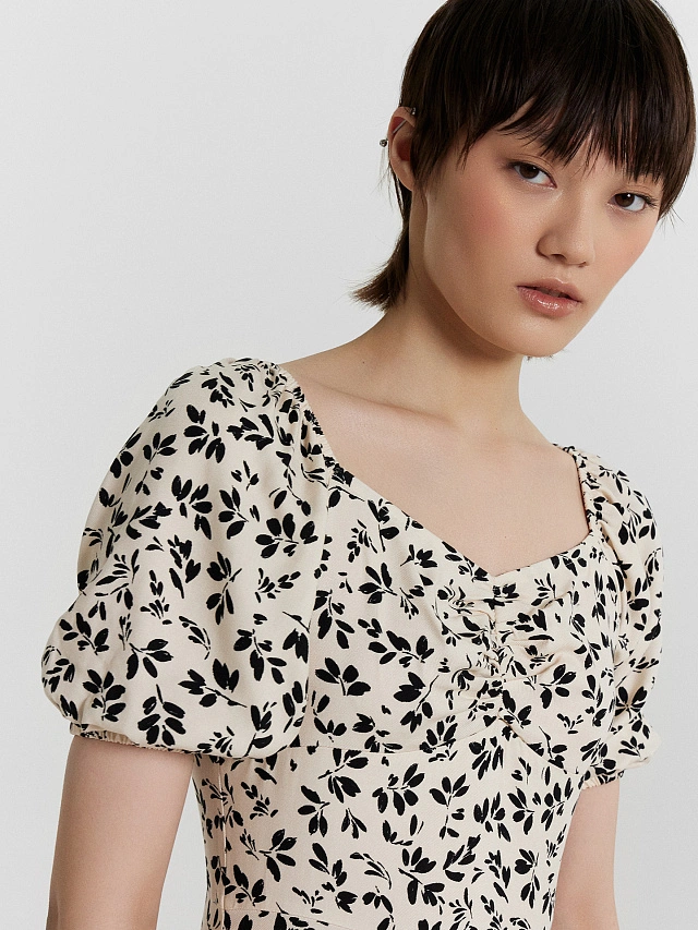 Платье женское бежевое с цветочным принтом - 6