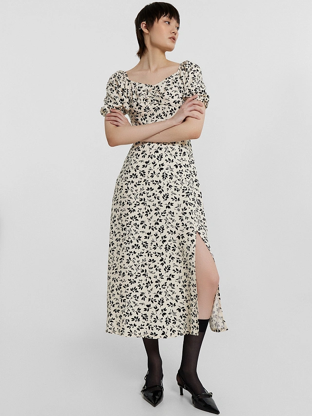 Платье женское бежевое с цветочным принтом - 8