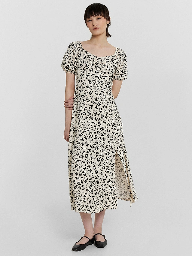 Платье женское бежевое с цветочным принтом - 3