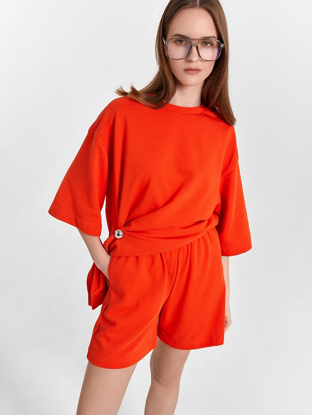 Комплект женский красный: футболка и шорты - 6