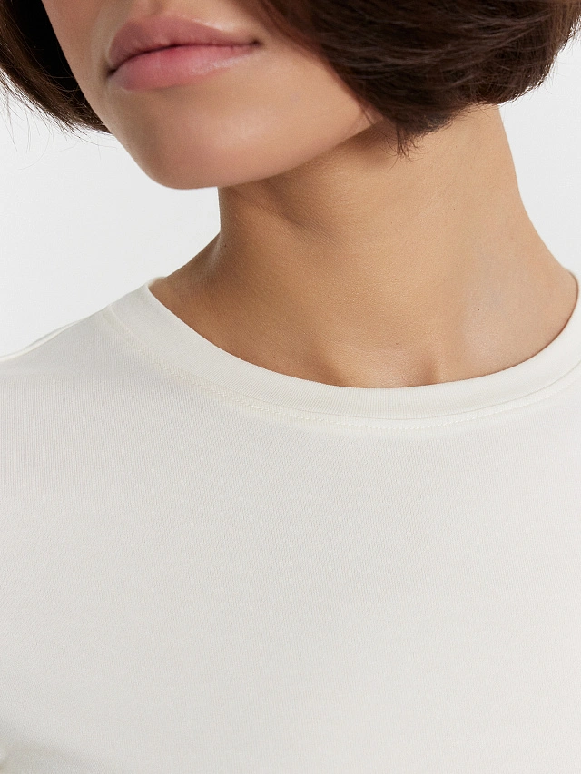 Футболка женская молочная - 4