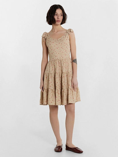 картинка Платье женское бежевое с цветочным принтом от магазина стильной одежды Mark Formelle