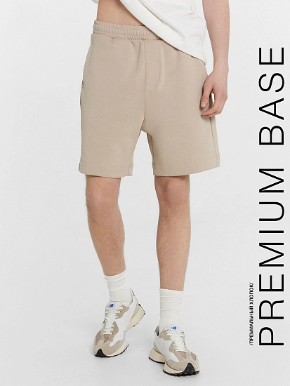картинка Шорты мужские бежевые  от магазина мужской одежды Mark Formelle