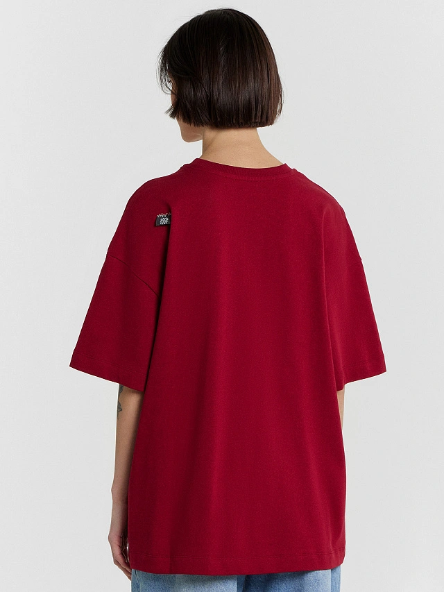 Футболка женская бордовая с принтом и надписью "падымайся вышэй за хмары" - 3