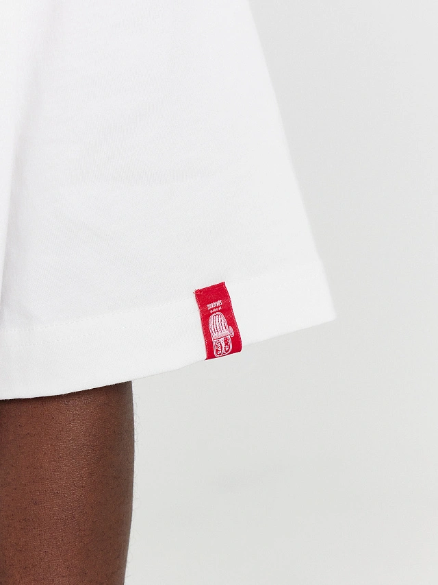 Футболка мужская белая с принтом - 5