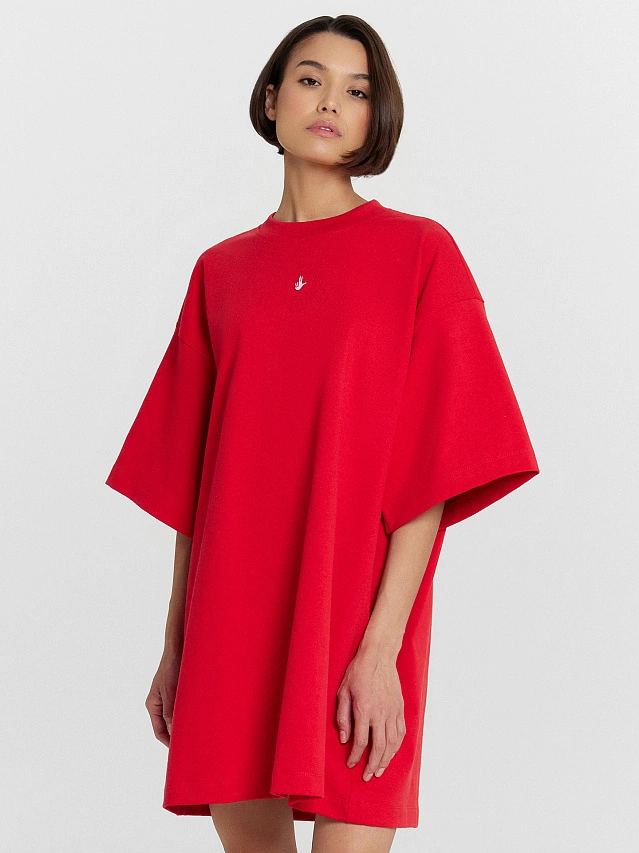 Футболка женская красная с надписью "Если нужно объяснять, то не нужно объяснять" - 2