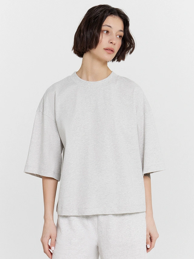 Комплект женский серый: футболка и шорты - 3